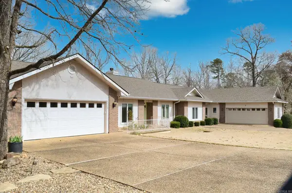 1 Magellan Circle, Hot Springs Village, AR 71909