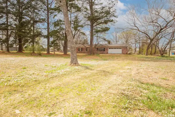 2302 S Pine Street, Cabot, AR 72023