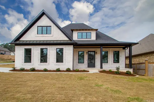 18 Waterside Drive, Little Rock, AR 72223