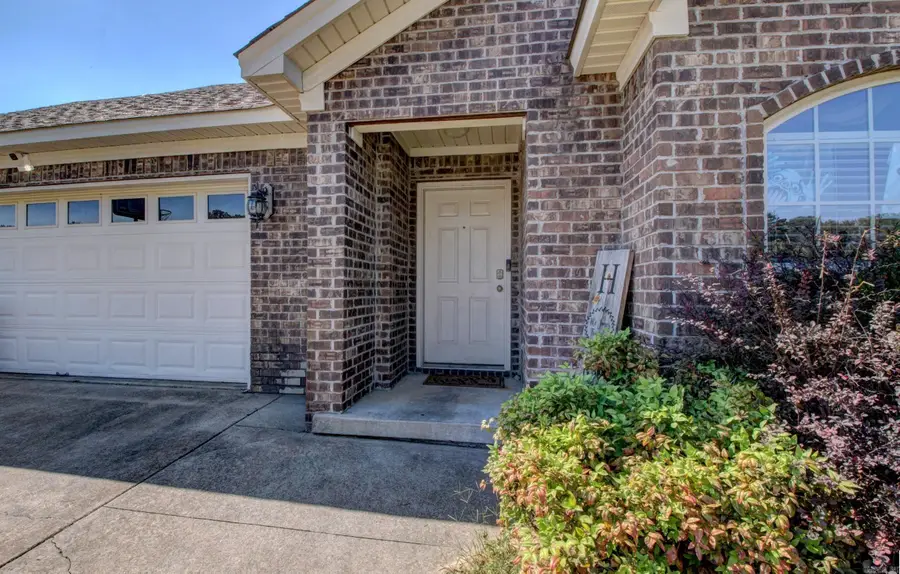 203 Boston Street, Jacksonville, AR 72076 - #2