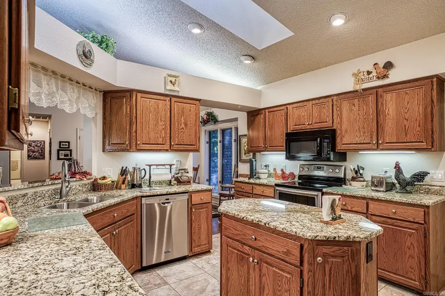 31 Promesa Lane, Hot Springs Village, AR 71909 - #3