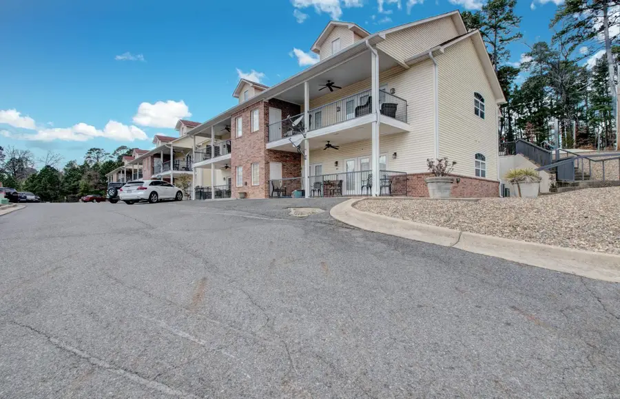 321 Peters Pt. A2, Hot Springs, AR 71913 - #3