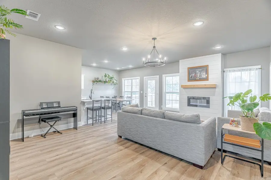 4725 Edgemont Dr, Jonesboro, AR 72405 - #2