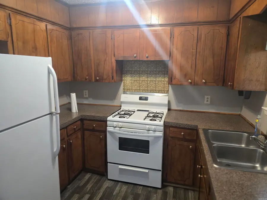 9307 Southwest Drive, Little Rock, AR 72209 - #3