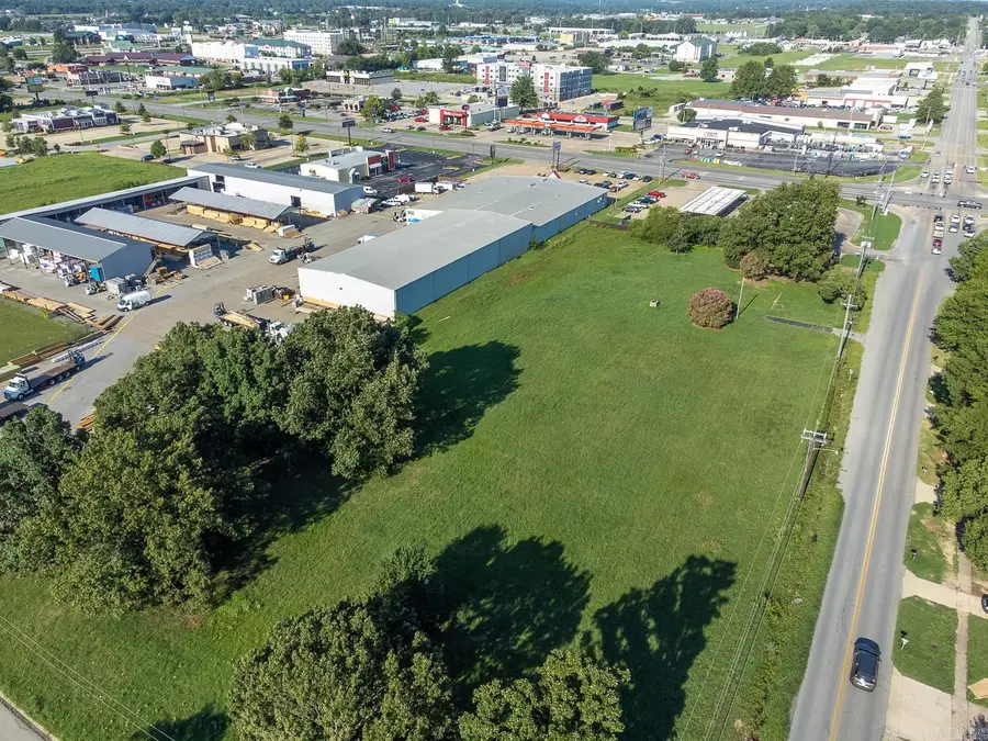 3009 Race St, Jonesboro, AR 72401 - #2