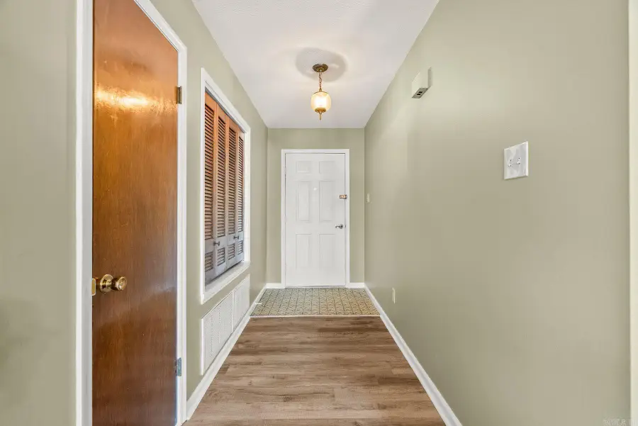 510 Asbury Rd, Little Rock, AR 72211 - #2