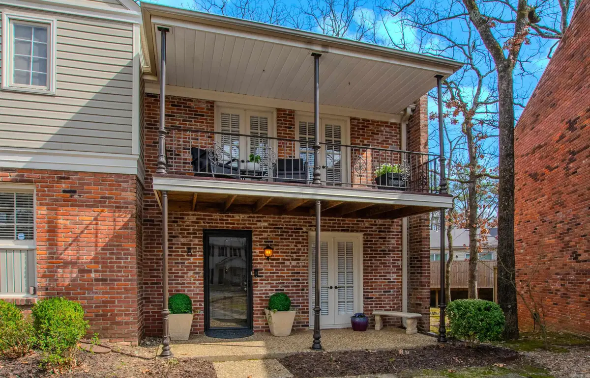 8 Kingsbridge Way, Little Rock, AR 72212 - #1