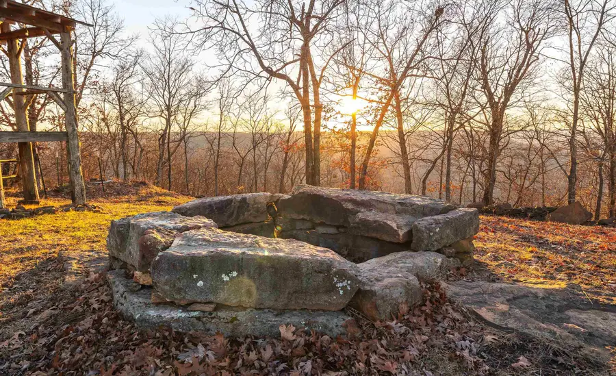 1645 Prism Dr, Leslie, AR 72645 - #3