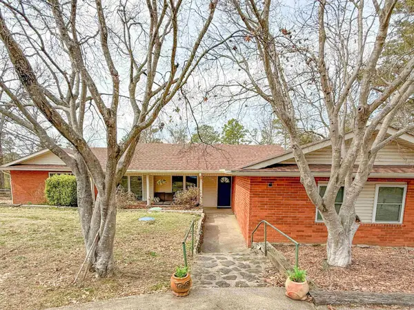 585 Narrows Drive, Greers Ferry, AR 72067