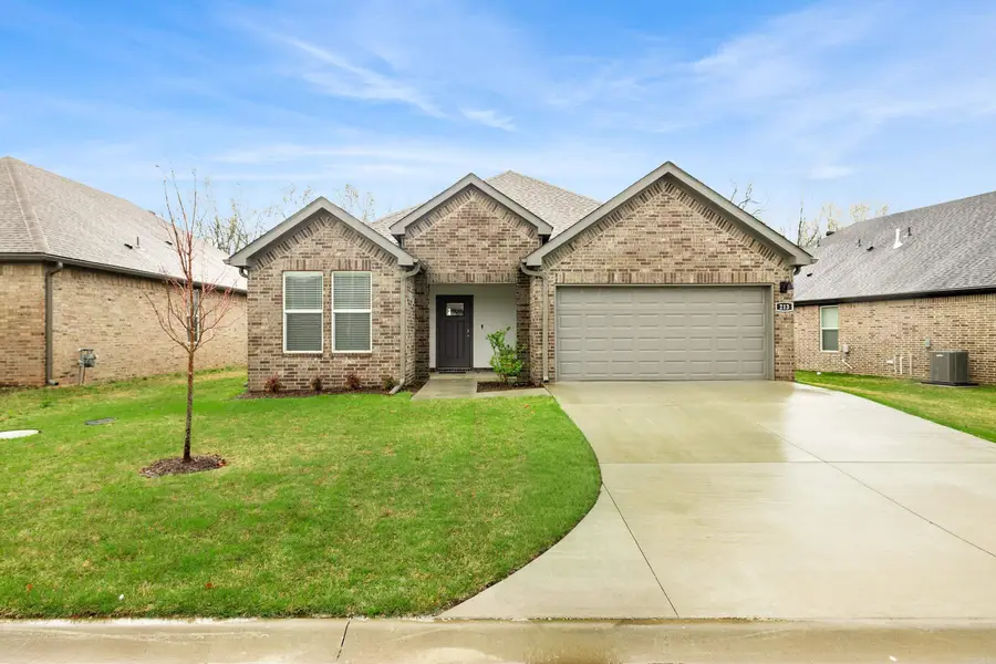 213 Lainey Drive, Maumelle, AR 72113 - #2