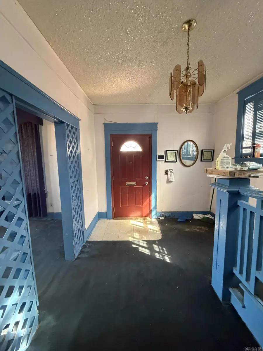 2300 S Summit Street, Little Rock, AR 72206 - #2