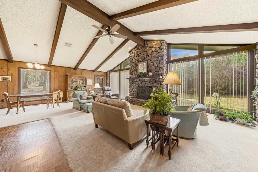 129 Ridgewood Drive, De Queen, AR 71832 - #3