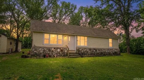 100 E Adams Street, Thayer, MO 65791