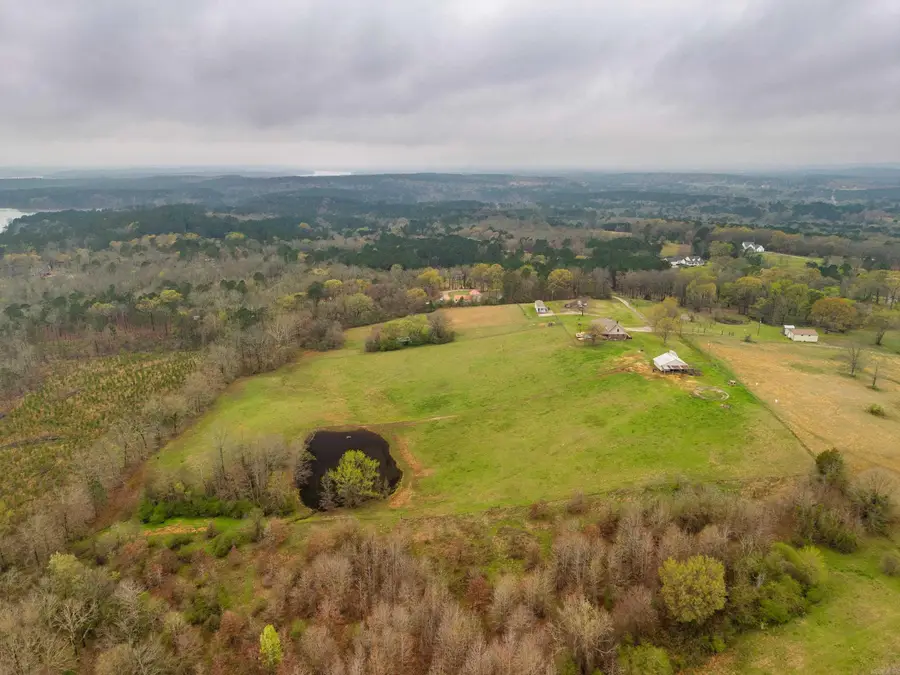 2076 Chestnut Drive, Bismarck, AR 71929 - #3