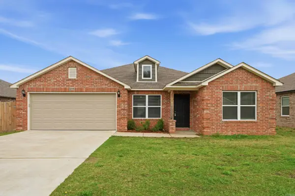 1135 Gallery Drive, Conway, AR 72032