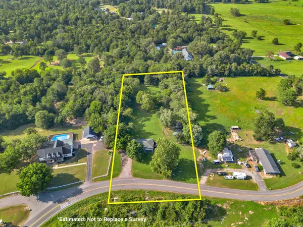 1224 Sr 363, Pottsville, AR 72858