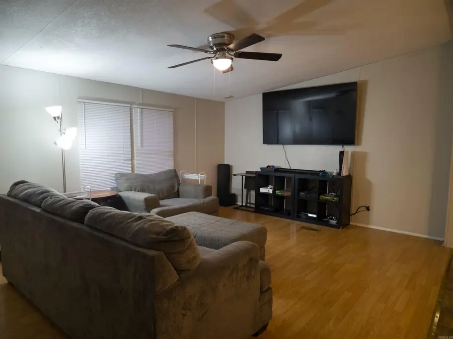 111 Brooks Street, Brookland, AR 72417 - #2