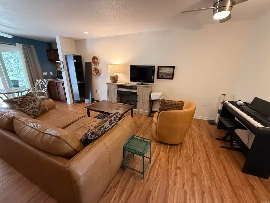 3006 Summerhill Place, Fairfield Bay, AR 72088 - #2