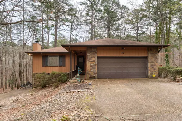 17 Badalona Circle, Hot Springs, AR 71909