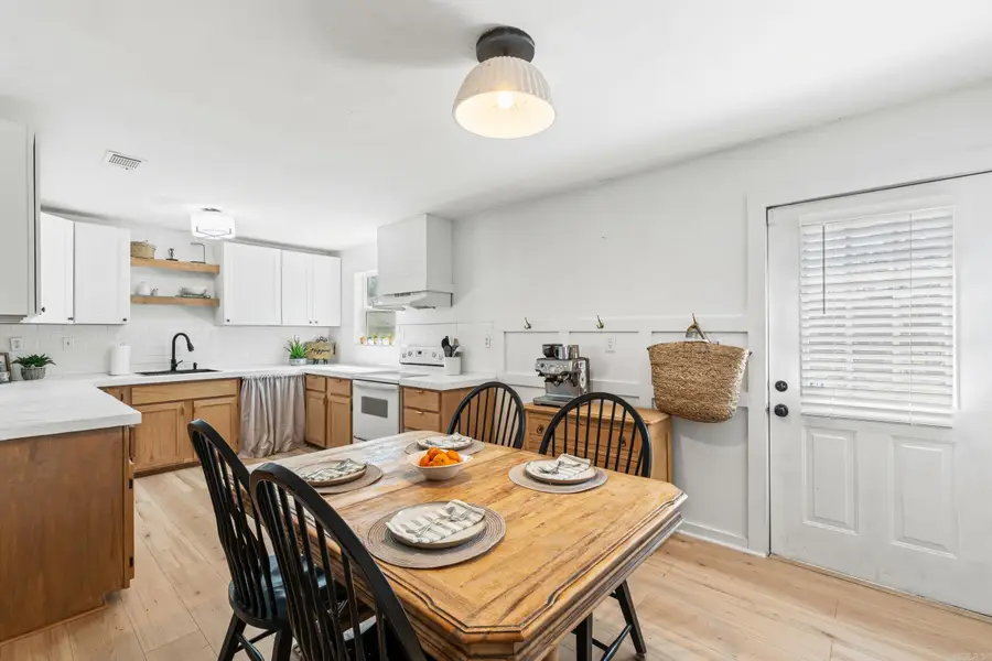 12 Donna Circle, Conway, AR 72032 - #3