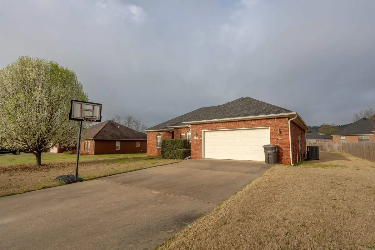 107 Salmon Lane, Russellville, AR 72802 - #1