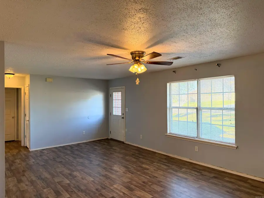 1801 W Cline Street, Clarksville, AR 72830 - #2