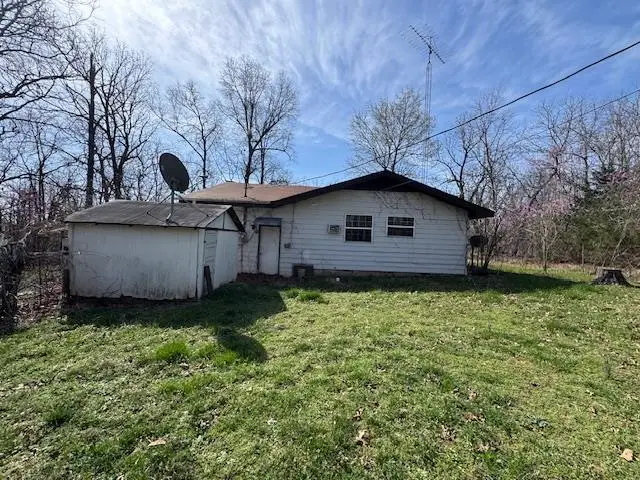 900 Oakwood Drive, Horseshoe Bend, AR 72512 - #3