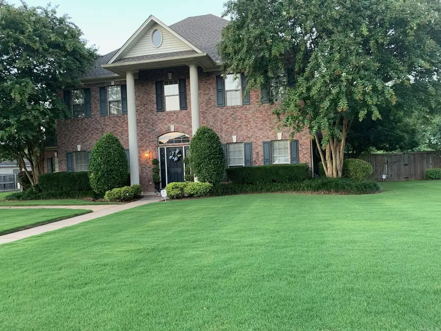 420 Wellesley, Conway, AR 72034 - #2