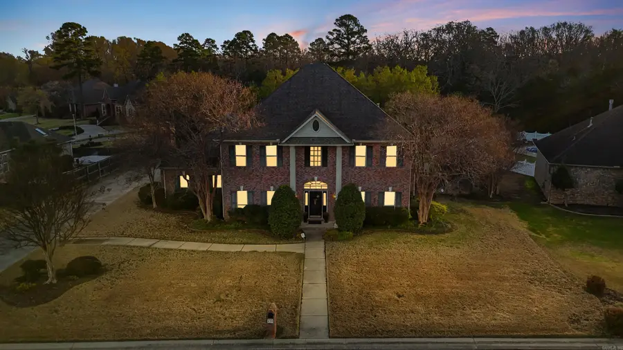 420 Wellesley, Conway, AR 72034 - #3