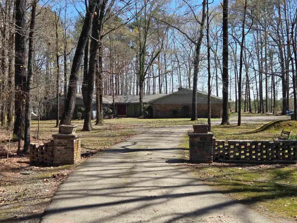 Address Withheld By Seller, Pine Bluff, AR 71603