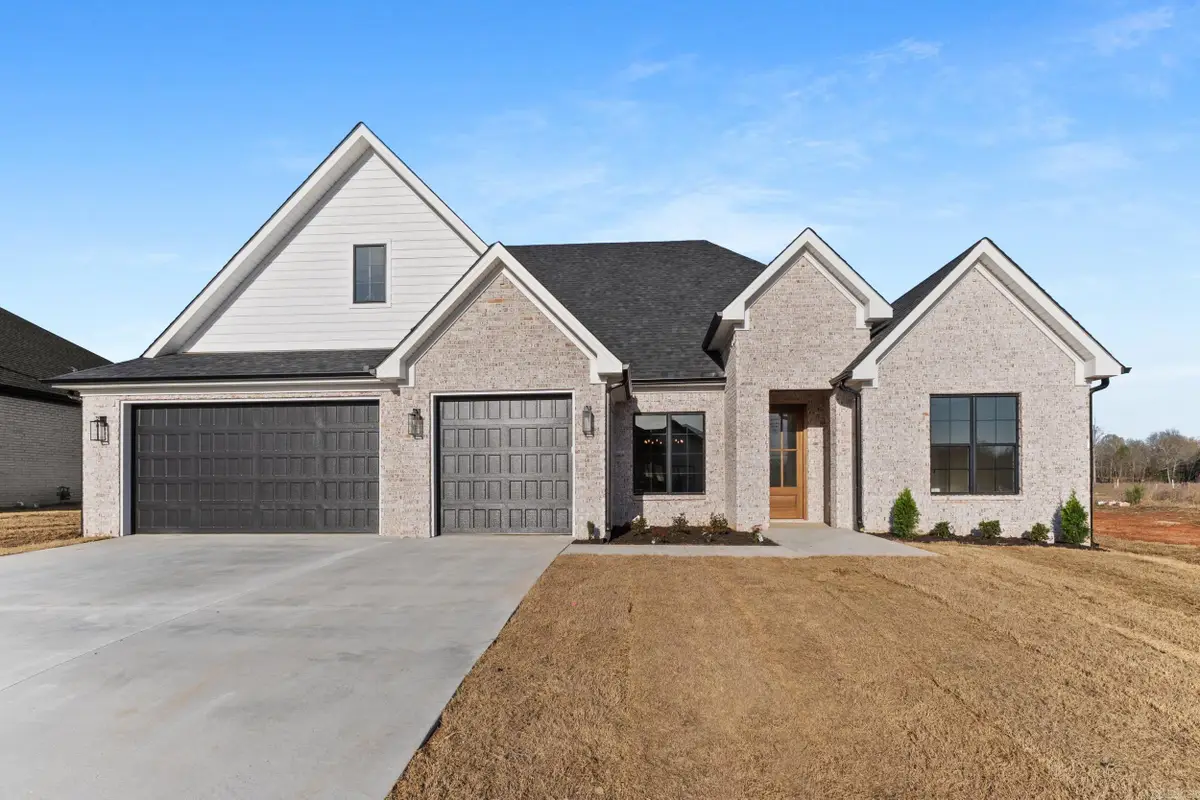 118 Corniche Lane, Maumelle, AR 72113 - #1