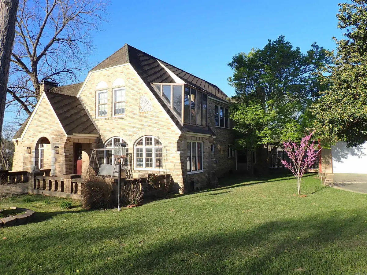 529 S 9th Street, Arkadelphia, AR 71923 - #1