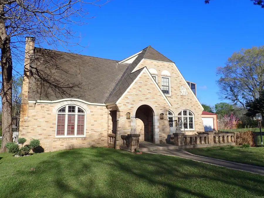 529 S 9th Street, Arkadelphia, AR 71923 - #3