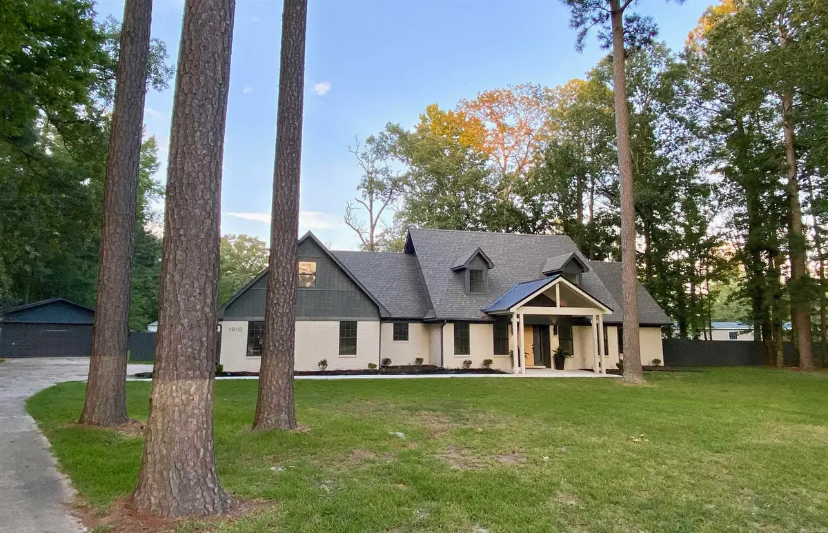 1910 Amy Lane, White Hall, AR 71602 - #1