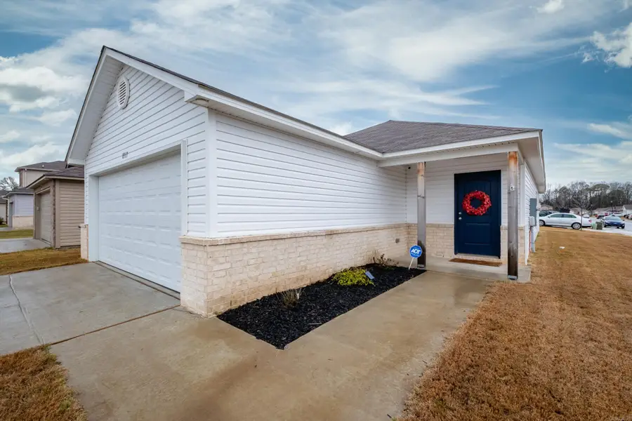 8317 Kennedy Lane, North Little Rock, AR 72113 - #2