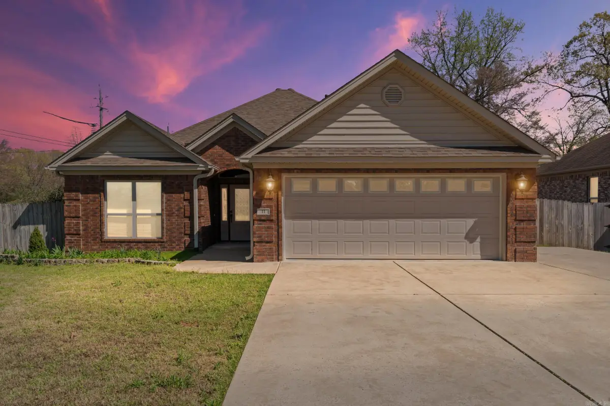 11 Tradewinds Dr, Cabot, AR 72023 - #1