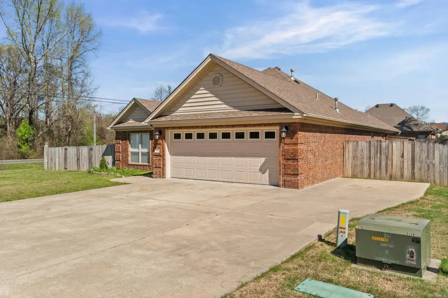 11 Tradewinds Dr, Cabot, AR 72023 - #3
