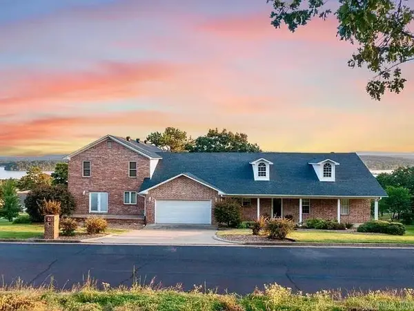 34 Valley View Drive, Russellville, AR 72802