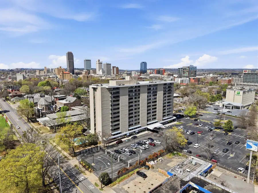 700 E 9th -3d, Little Rock, AR 72202 - #2