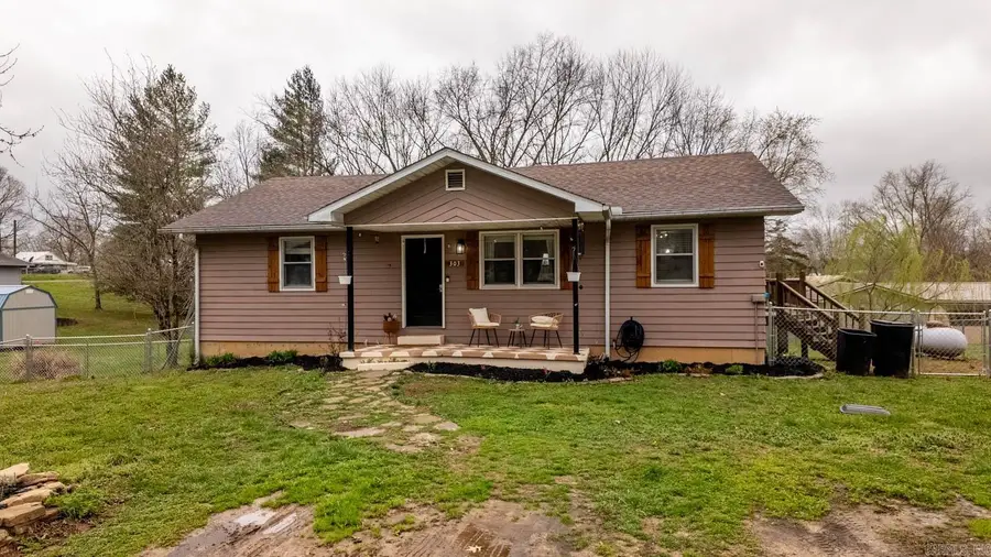 303 Washinton Street, Mountain View, MO 65548 - #3