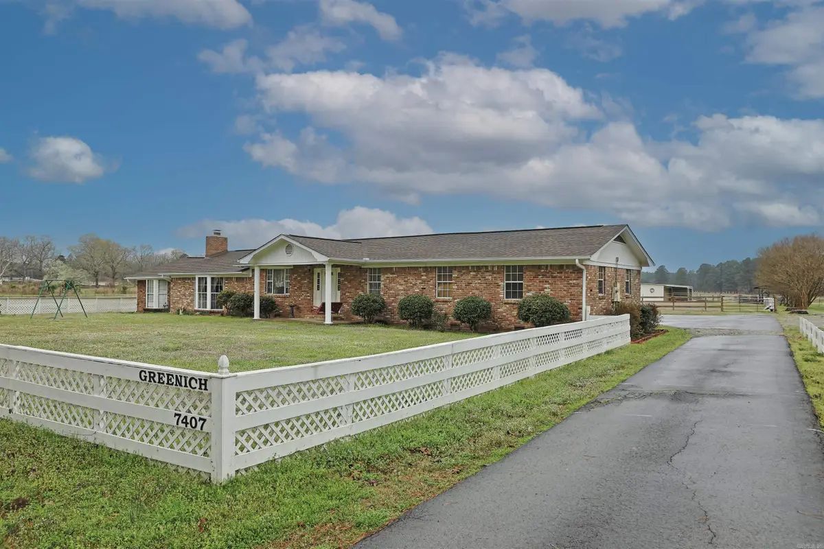 7407 W 13th, Pine Bluff, AR 71602 - #1