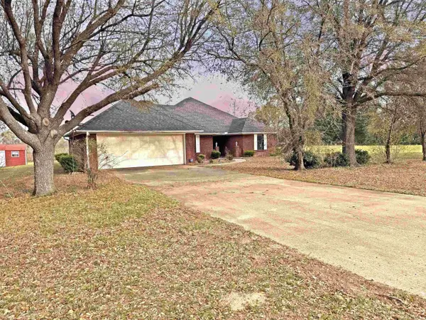 766 County Rd 1229, Pittsburg, AR 75686