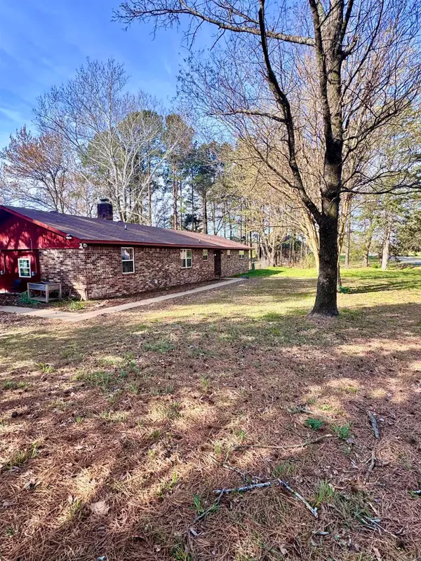 6833 Leisure Loop, Ozark, AR 72949