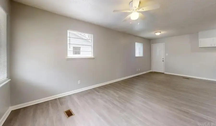 7307 Knollwood Road, Little Rock, AR 72209 - #3