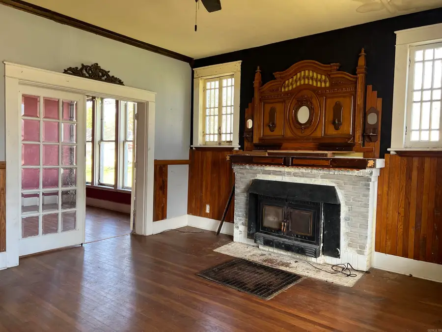 319 Elm Street, Newport, AR 72112 - #2