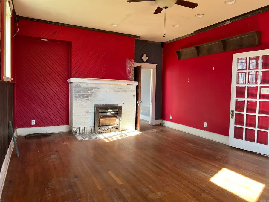 319 Elm Street, Newport, AR 72112 - #3