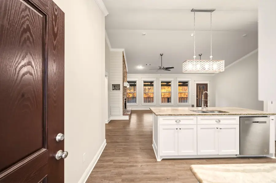 237 Sharon Terrace, Hot Springs, AR 71913 - #2