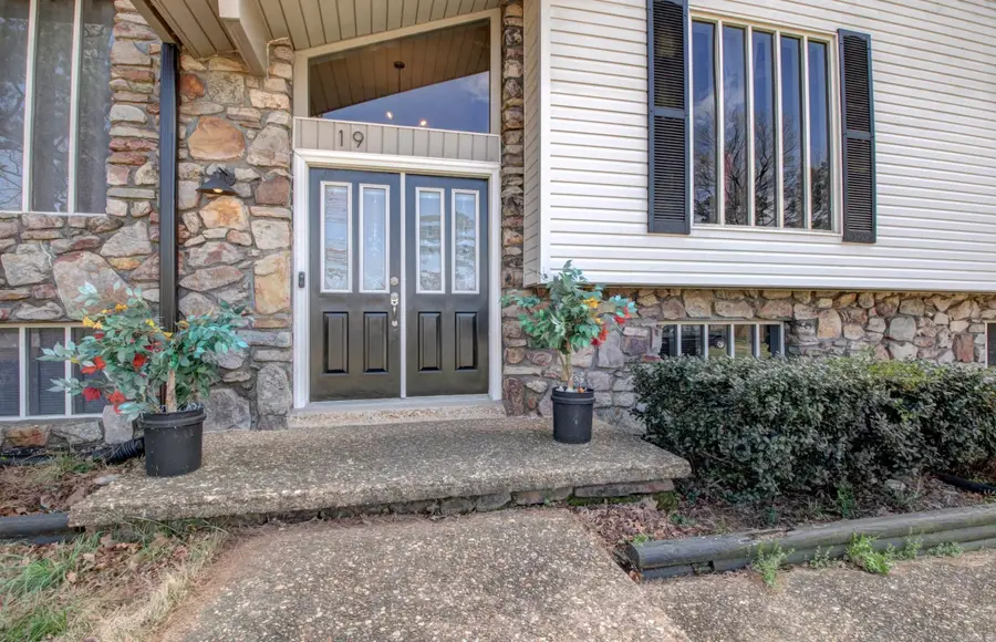 19 Kings Court, Little Rock, AR 72211 - #2