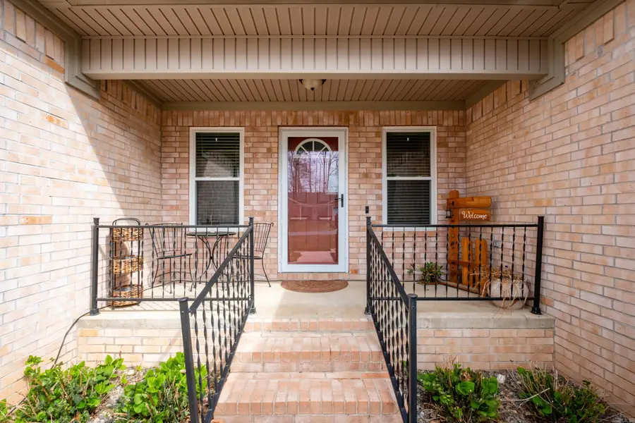 213 Greenwood Avenue, Sherwood, AR 72120 - #3