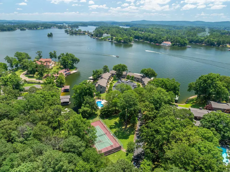 250 Grand Isle Dr #1A, Hot Springs, AR 71913 - #2